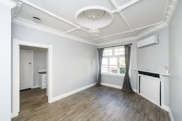 Photo of property in 51 Burns Avenue, Takaro, Palmerston North, 4412