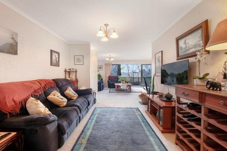 Photo of property in 5 Oteki Park Drive, Welcome Bay, Tauranga, 3112