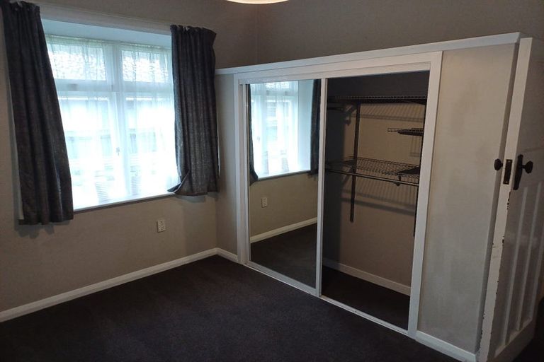 Photo of property in 404 Tremaine Avenue, Takaro, Palmerston North, 4412