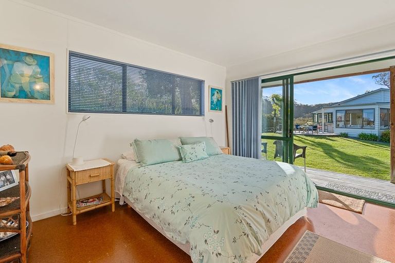 Photo of property in 847 Matapouri Road, Matapouri, Whangarei, 0173