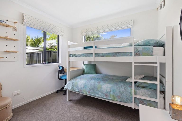 Photo of property in 36a Oceanview Road, Mount Maunganui, 3116