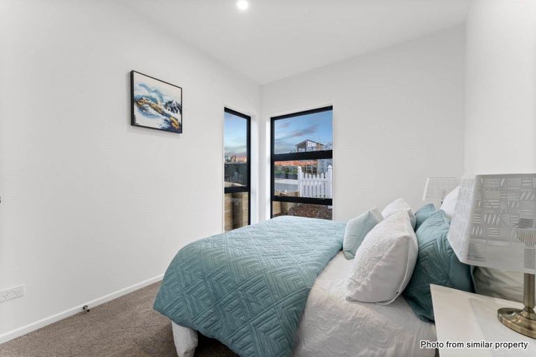 Photo of property in 4 Puwha Street, Massey, Auckland, 0614
