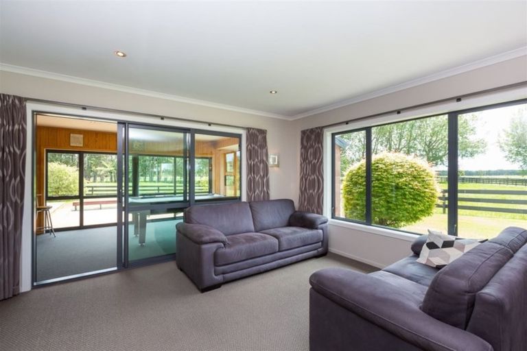 Photo of property in 225a Kairau Road, Brixton, New Plymouth, 4373