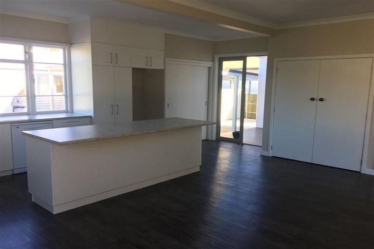 Photo of property in 1013 Beatty Street, Mayfair, Hastings, 4122