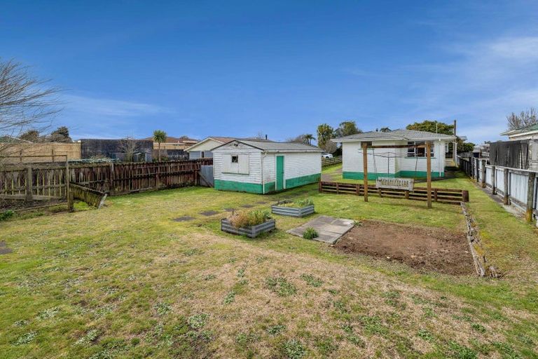 Photo of property in 23 Orlando Street, Stratford, 4332