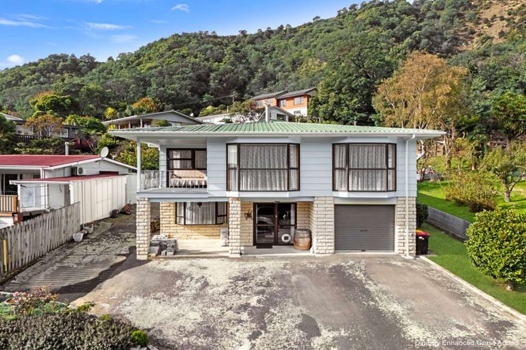 Photo of property in 5/1 Angle Street, Picton, 7220
