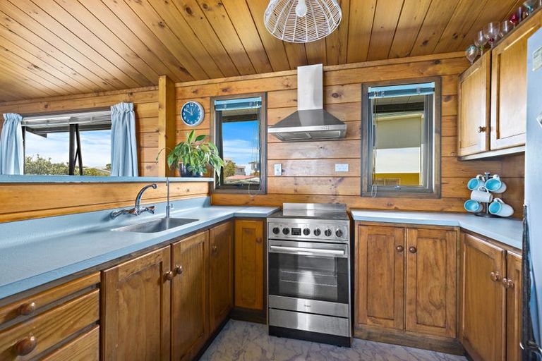 Photo of property in 8 Mariners Grove, Algies Bay, Warkworth, 0920