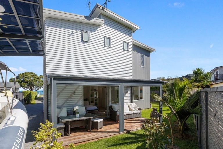 Photo of property in 40a Matakatia Parade, Matakatia, Whangaparaoa, 0930