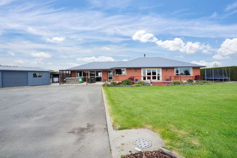 Photo of property in 381 Bay Road, West Plains, Invercargill, 9879