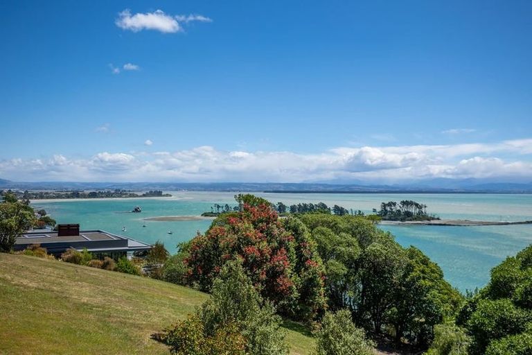 Photo of property in 94 Queens Road, Stepneyville, Nelson, 7010