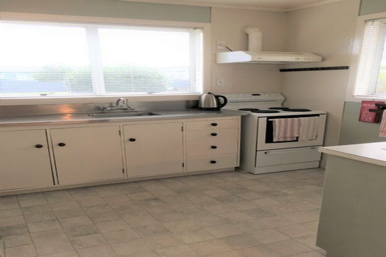 Photo of property in 5 Lindsay Crescent, Nawton, Hamilton, 3200