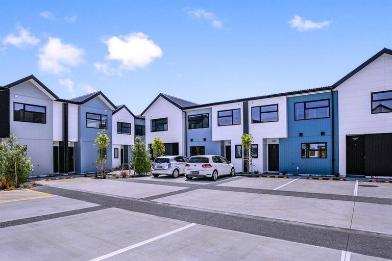 Photo of property in 15/15 Brook Street, Waiwhetu, Lower Hutt, 5010
