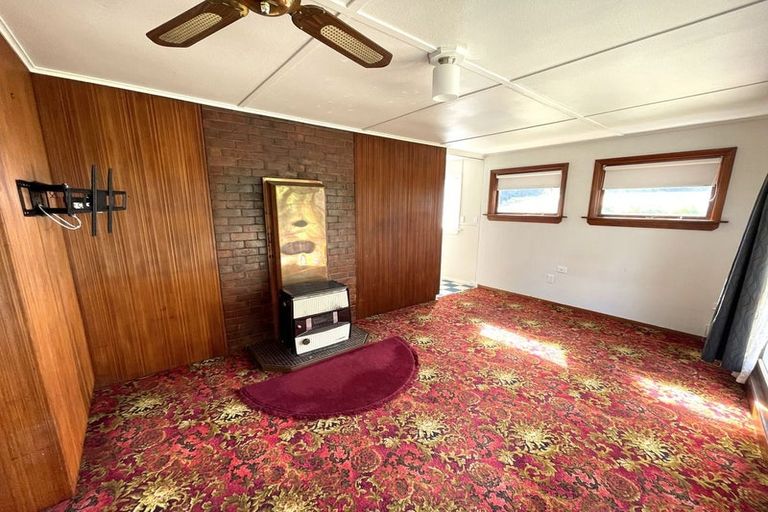 Photo of property in 3 Mill Street, Clinton, 9534