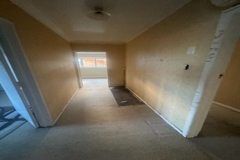 Photo of property in 18 Dalgliesh Avenue, Forest Lake, Hamilton, 3200