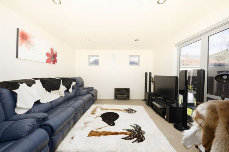 Photo of property in 75a Peverel Street, Riccarton, Christchurch, 8041