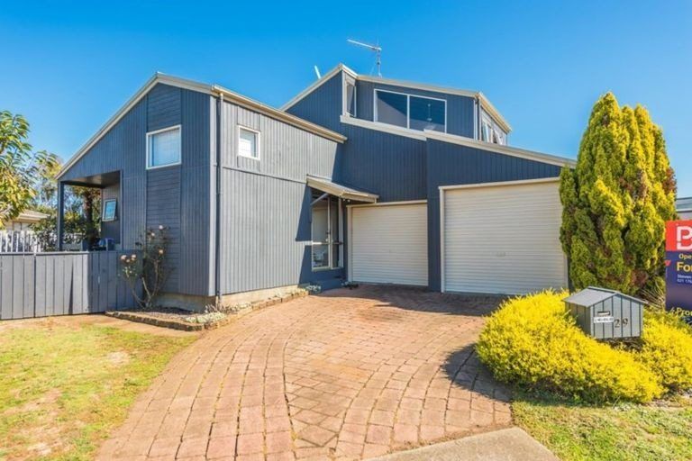 Photo of property in 29 Exeter Crescent, Springvale, Whanganui, 4501