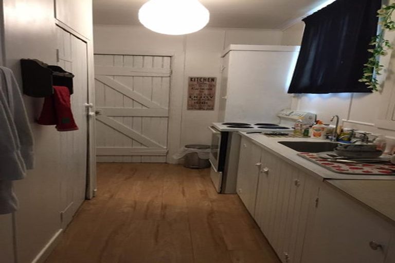 Photo of property in 32 Forest Street, Tapanui, 9522