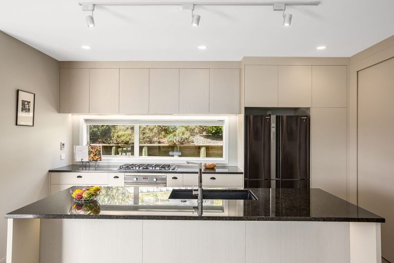 Photo of property in 2 Pacific View, Whitby, Porirua, 5024