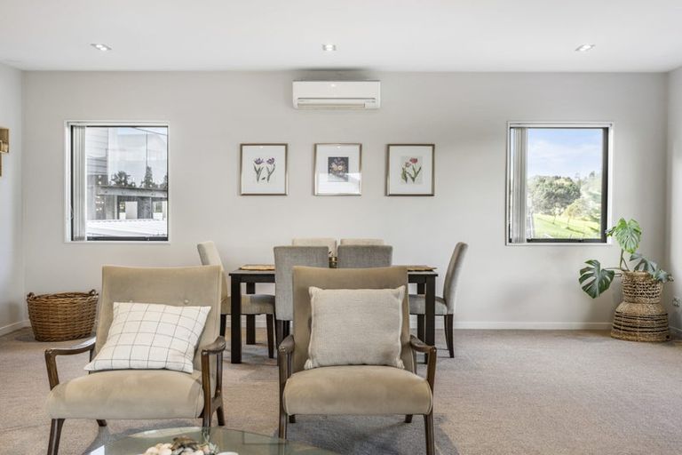 Photo of property in 31 Aldon Lane, The Gardens, Auckland, 2105