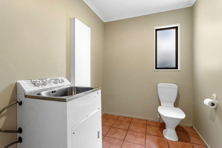 Photo of property in 2/67 Brockworth Place, Riccarton, Christchurch, 8011