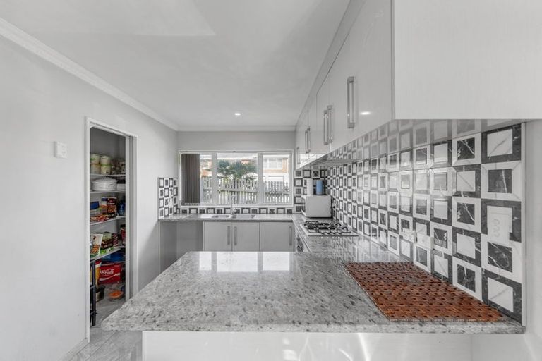 Photo of property in 11 Lochinver Road, Papatoetoe, Auckland, 2025