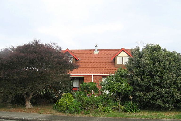 Photo of property in 4 Saint James Court, Paraparaumu, 5032