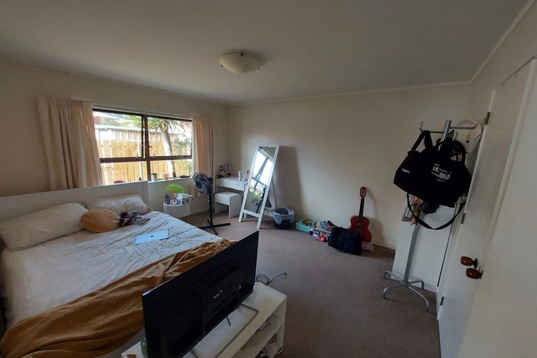 Photo of property in 19a Elizabeth Street, Orewa, 0931