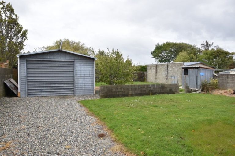 Photo of property in 37 Cunningham Street, Grasmere, Invercargill, 9810
