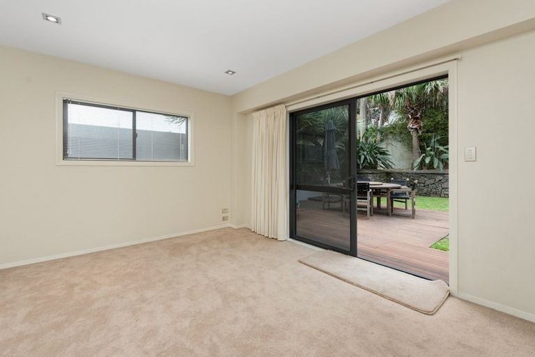 Photo of property in 43 Oceanbeach Road, Mount Maunganui, 3116