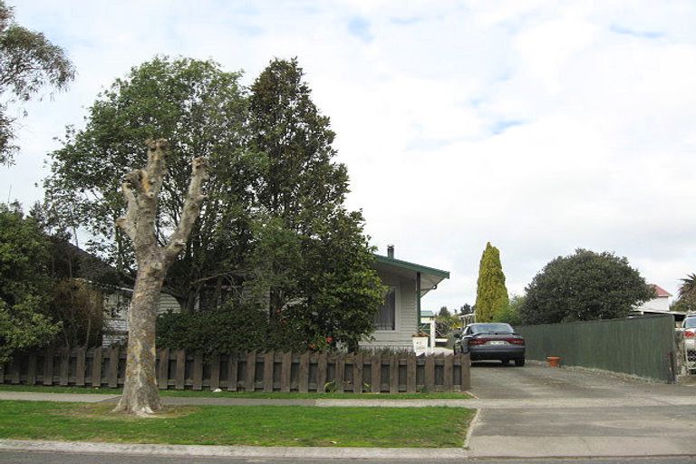 Photo of property in 42 Haumoana Road, Haumoana, 4102