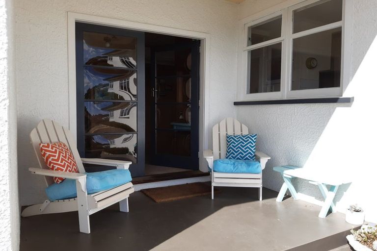 Photo of property in 68 Awamoa Road, Holmes Hill, Oamaru, 9401