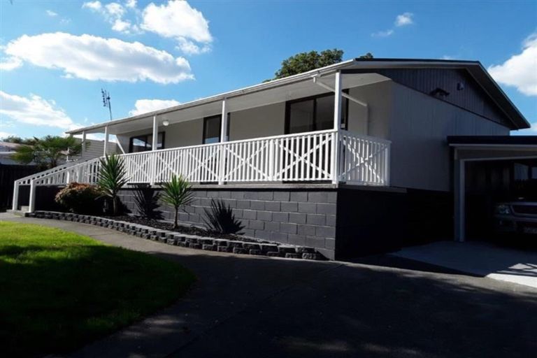 Photo of property in 1/19 Nearco Street, Randwick Park, Auckland, 2105