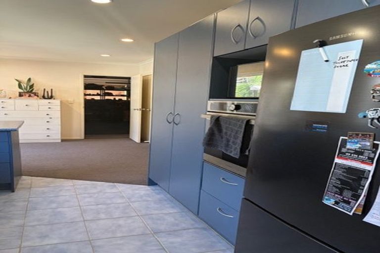 Photo of property in 19 Toomer Place, Beachlands, Auckland, 2018