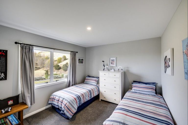 Photo of property in 1011 Kahuranaki Road, Kahuranaki, Havelock North, 4295