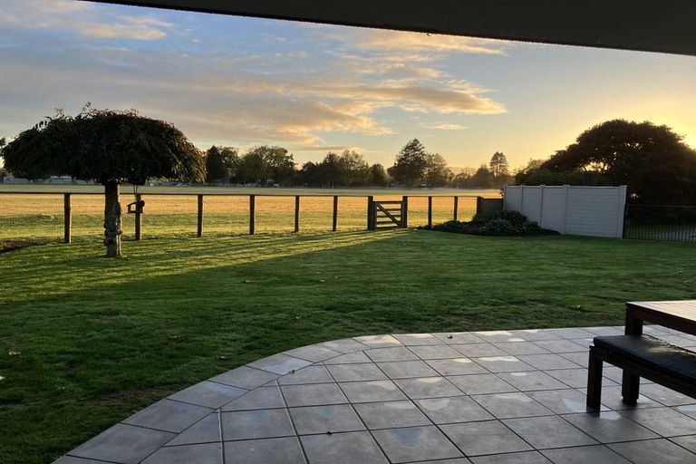 Photo of property in 12 Cowley Drive, Leamington, Cambridge, 3432