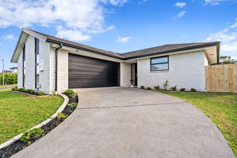 Photo of property in 2 Timara Avenue, Tikipunga, Whangarei, 0112