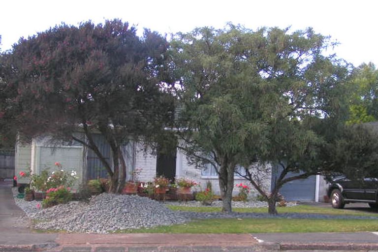 Photo of property in 1/5a Merriefield Avenue, Forrest Hill, Auckland, 0620