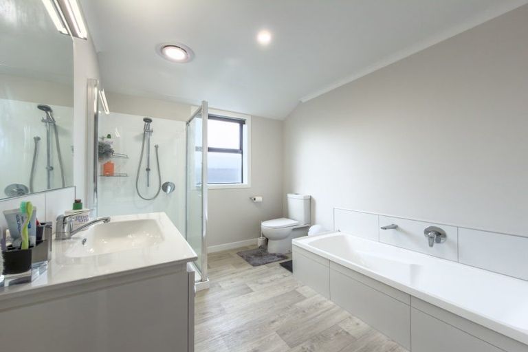 Photo of property in 136 Stirrat Street, Kingswell, Invercargill, 9812