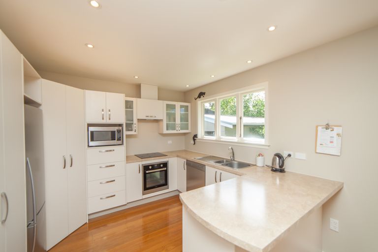Photo of property in 29 Richards Avenue, Papanui, Christchurch, 8053