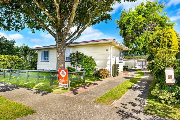 Photo of property in 17 Momona Street, Wainuiomata, Lower Hutt, 5014