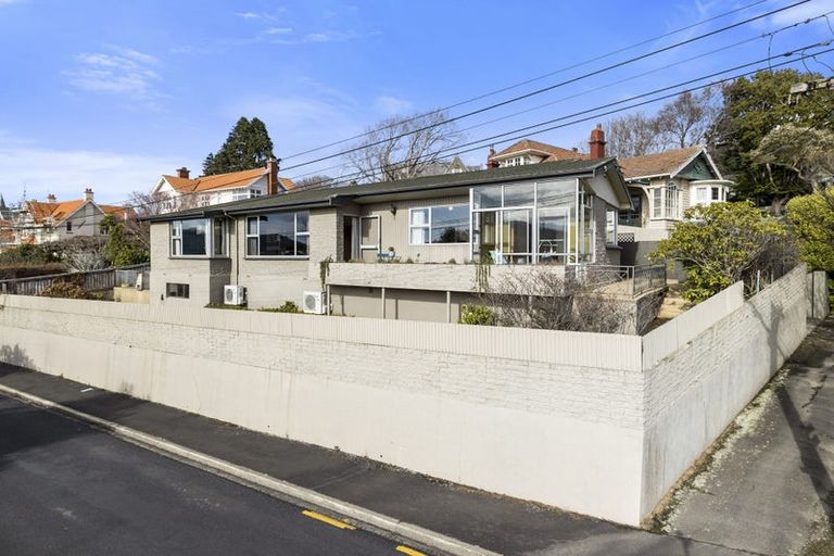 Photo of property in 1 Sargood Street, Maori Hill, Dunedin, 9010