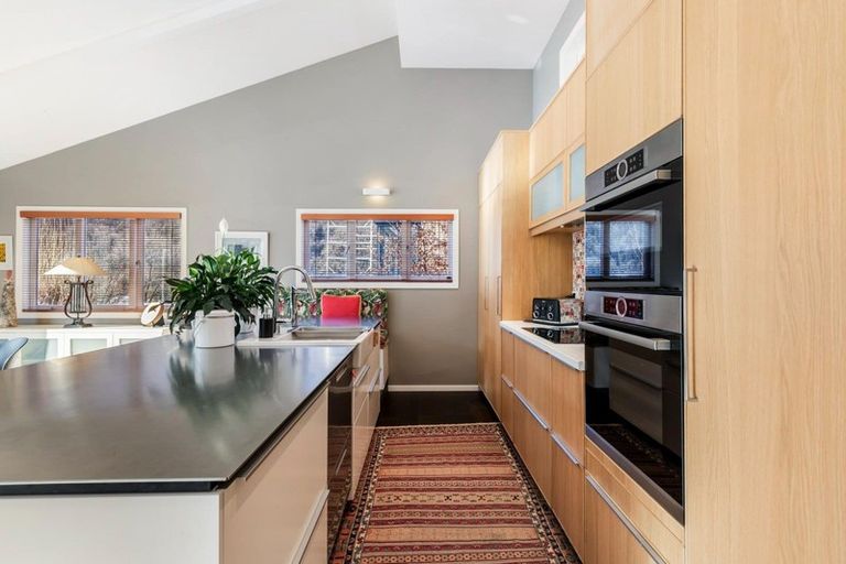 Photo of property in 10 Suffolk Street, Arrowtown, 9302