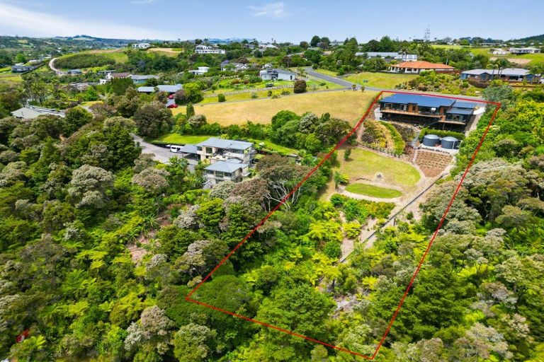 Photo of property in 62 Rarere Terrace, Kerikeri, 0230