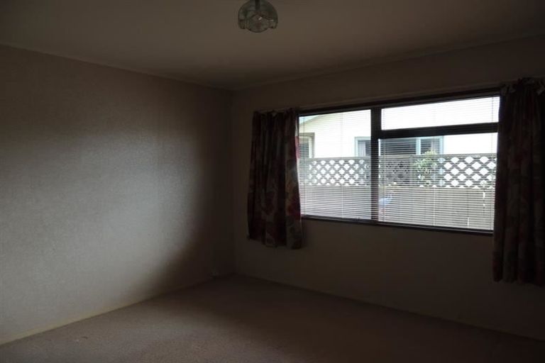Photo of property in 3/31a Cassino Crescent, Onekawa, Napier, 4110