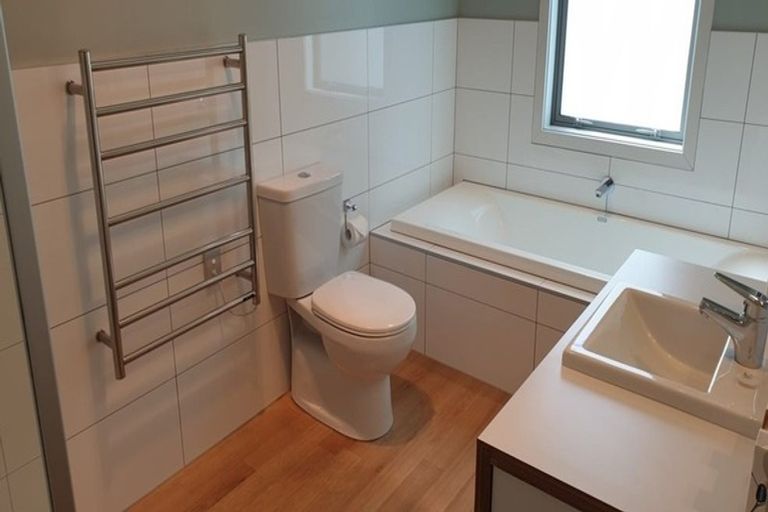 Photo of property in 11b Lansdown Street, Wanaka, 9305