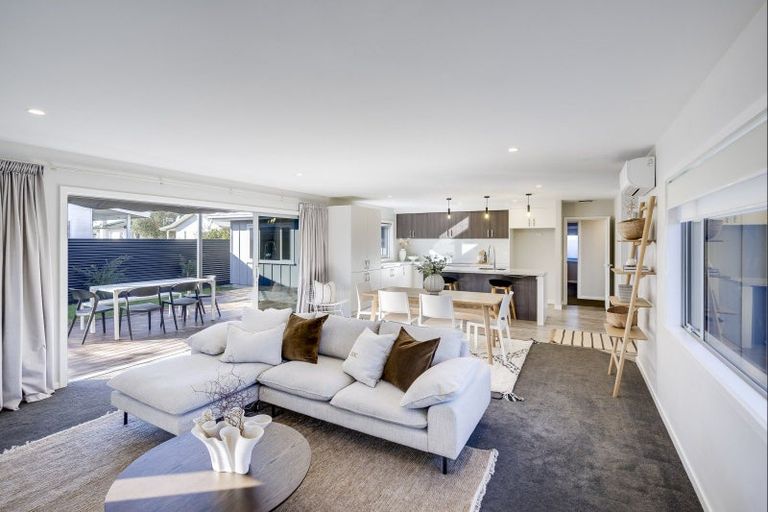 Photo of property in 816a Churchill Street, Akina, Hastings, 4122