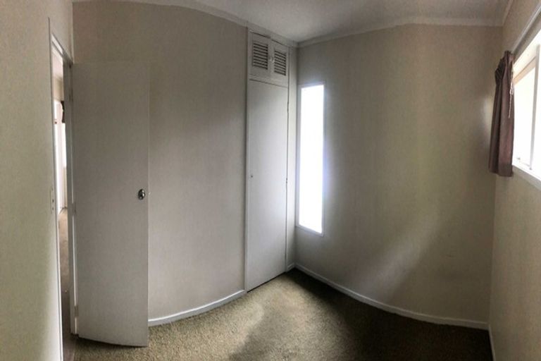 Photo of property in 1 Cashmere Place, Glenfield, Auckland, 0629