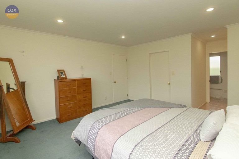 Photo of property in 17 Chelsea Drive, Taradale, Napier, 4112
