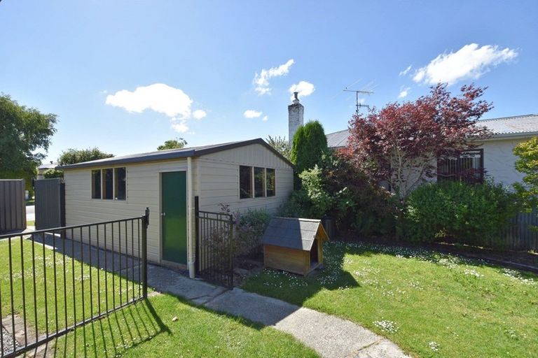 Photo of property in 47 Antrim Street, Windsor, Invercargill, 9810