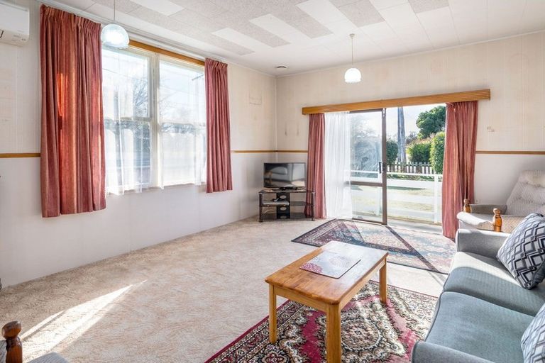 Photo of property in 20 Venice Street, Martinborough, 5711